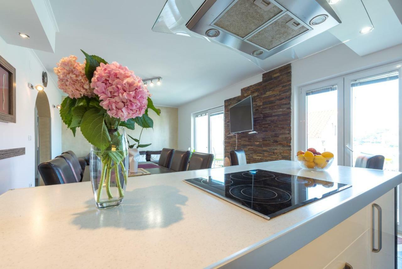 Luxury Apartment Antonija-Old Town 察夫塔特 外观 照片